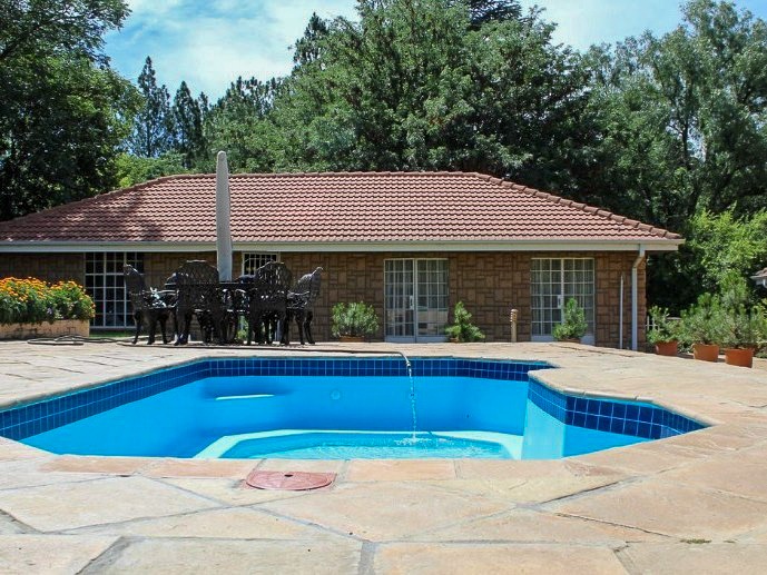 3 Bedroom Property for Sale in Lindequesdrif North West